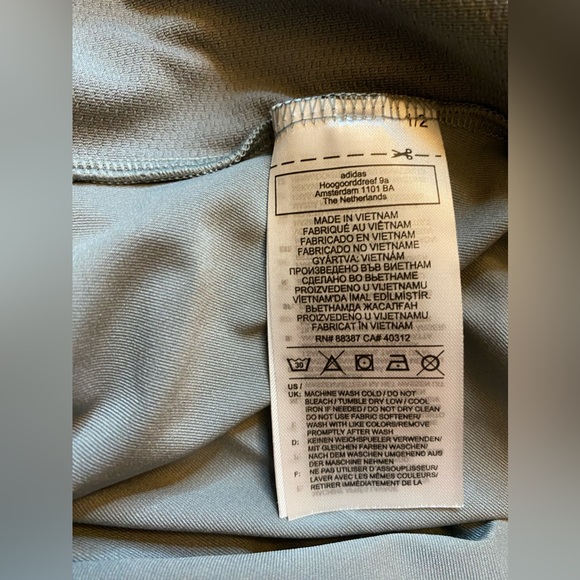 Adidas Sz XL Sweatshirt Women’s Gray Aeroready FS4789 $70 NWT - Picture 6 of 8